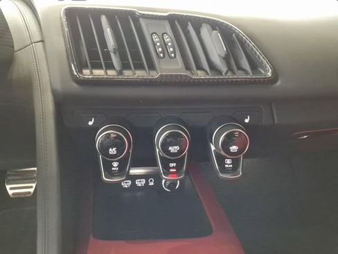 Used 2022 Audi R8 V10 performance image 15