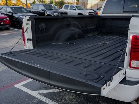 Used 2018 RAM 3500 Laramie Longhorn AWD/4WD image 12
