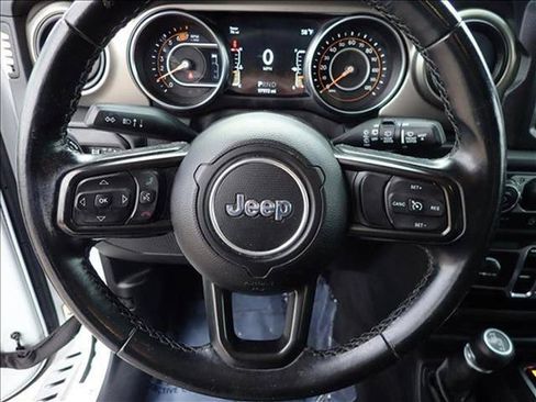 Used 2021 Jeep Wrangler Unlimited Sport AWD/4WD image 12