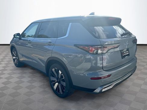 New 2026 Mitsubishi Outlander SE image 5