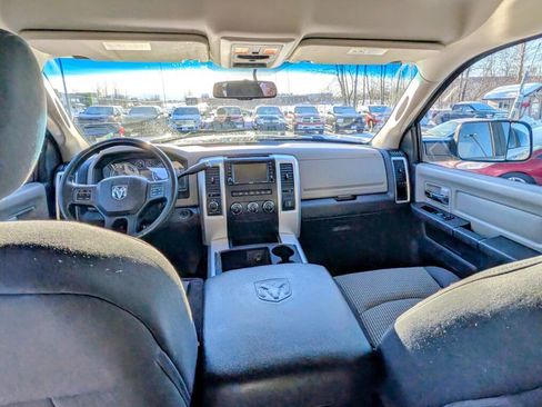 Used 2012 RAM 2500 Big Horn image 28