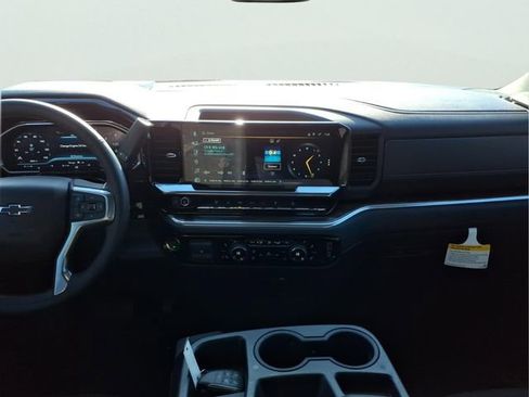 Used 2025 Chevrolet Silverado 3500 LT w/ Trail Boss Package image 13