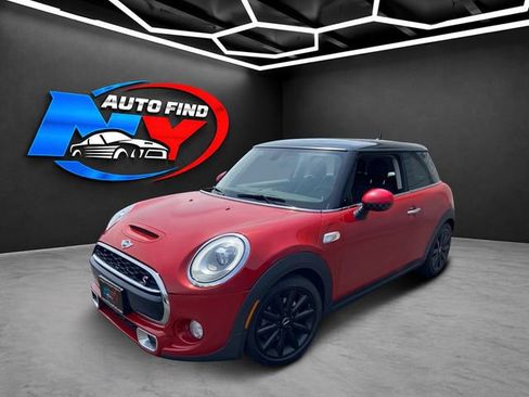 Used 2014 MINI Cooper S FWD image 1