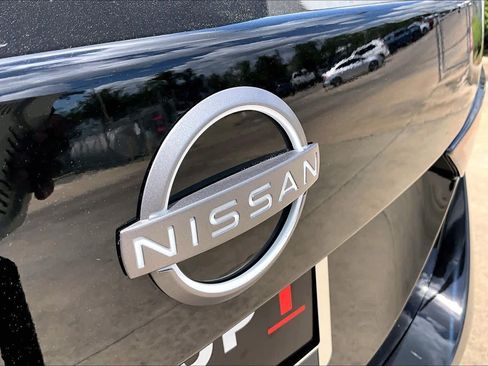 Used 2025 Nissan Sentra SV w/ Trunk Package FWD image 10
