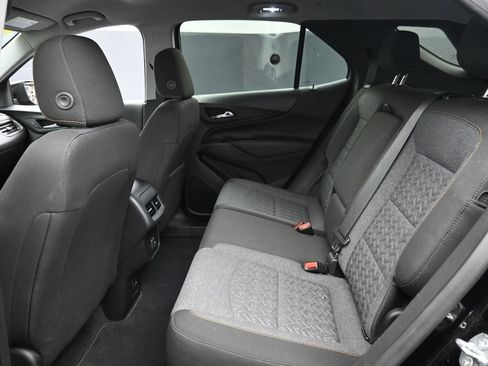 Used 2023 Chevrolet Equinox LT AWD/4WD image 12