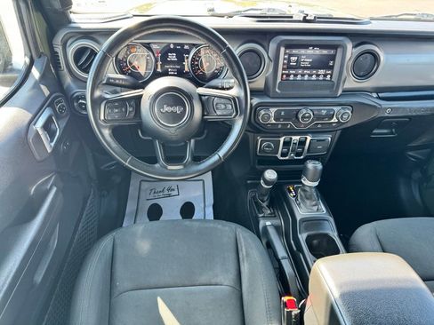 Used 2021 Jeep Wrangler Unlimited Sport AWD/4WD image 16