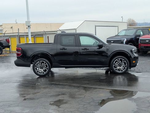 New 2026 Ford Maverick Lariat w/ 4K Tow Package AWD/4WD image 5