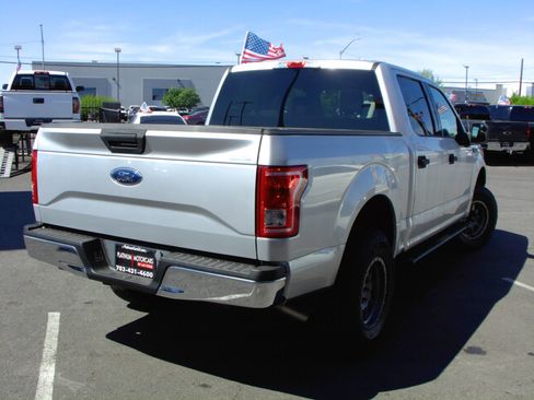 Used 2016 Ford F150 XLT AWD/4WD image 6