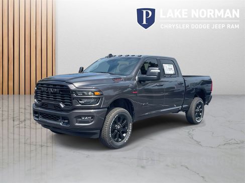 New 2026 RAM 2500 Big Horn image 4