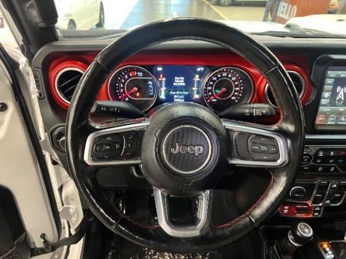 Used 2021 Jeep Wrangler Unlimited Rubicon AWD/4WD image 13