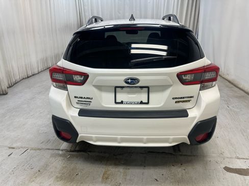 Used 2022 Subaru Crosstrek 2.5i Sport w/ Moonroof Package AWD/4WD image 9