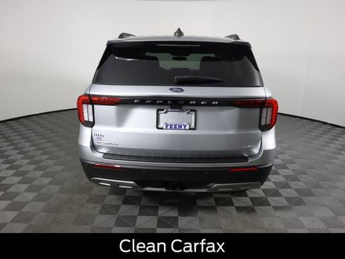 Certified 2025 Ford Explorer Active w/ Active Comfort Package image 6