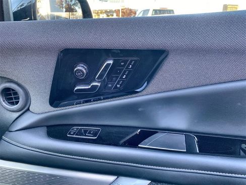 New 2026 Cadillac Optiq Sport 2 image 41