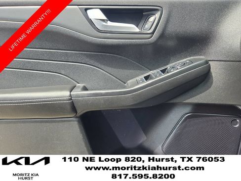 Used 2023 Ford Escape SE FWD image 24