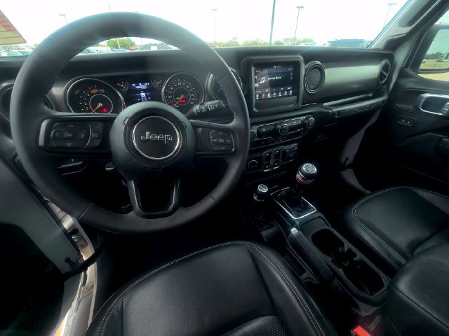 Used 2023 Jeep Wrangler Sport AWD/4WD image 22