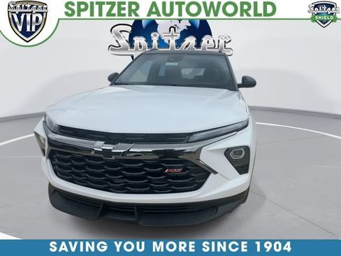 New 2026 Chevrolet TrailBlazer RS w/ Convenience Package AWD/4WD image 3