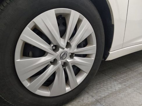 Used 2024 Nissan Sentra S FWD image 31