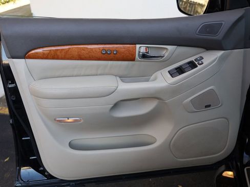 Used 2006 Lexus GX 470 image 13