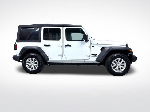 Used 2023 Jeep Wrangler Unlimited Sport AWD/4WD image 2