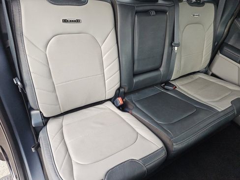 Used 2022 Ford F250 Limited w/ FX4 Off-Road Package image 33