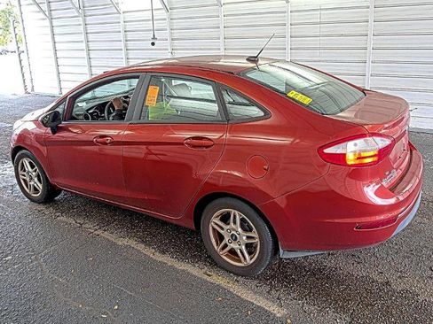 Used 2018 Ford Fiesta SE image 8