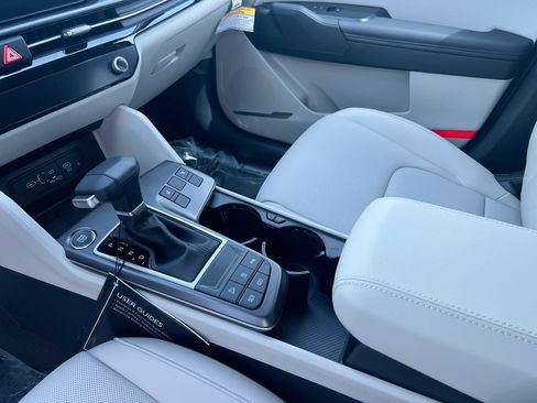New 2026 Kia Sportage EX FWD image 25