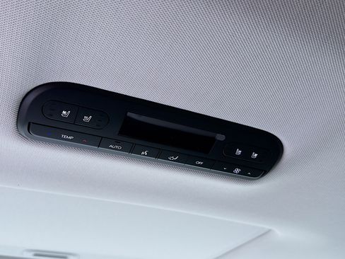 New 2026 Hyundai Palisade SEL Premium FWD image 17