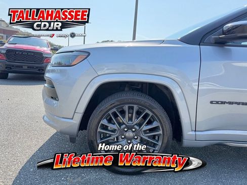 Used 2023 Jeep Compass High Altitude AWD/4WD image 11