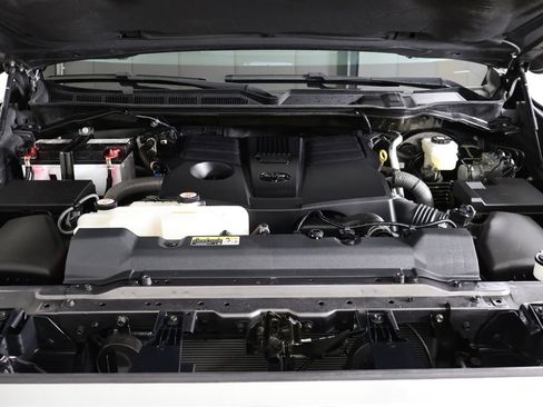 Used 2023 Toyota Tundra Limited w/ Power Package AWD/4WD image 20