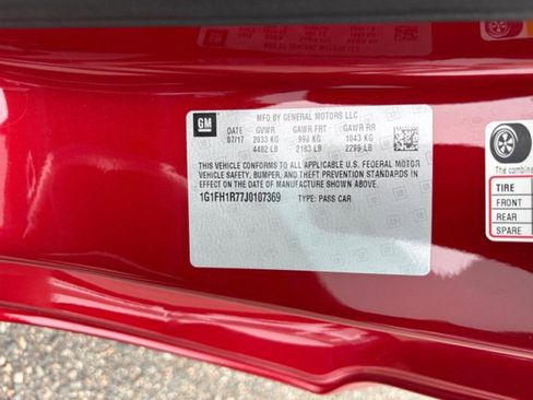 Used 2018 Chevrolet Camaro SS image 23