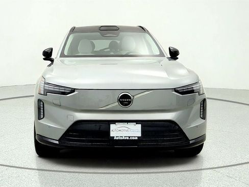 Used 2025 Volvo EX90 Ultra AWD/4WD image 2