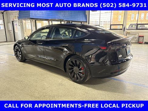 Used 2022 Tesla Model 3 Performance image 5