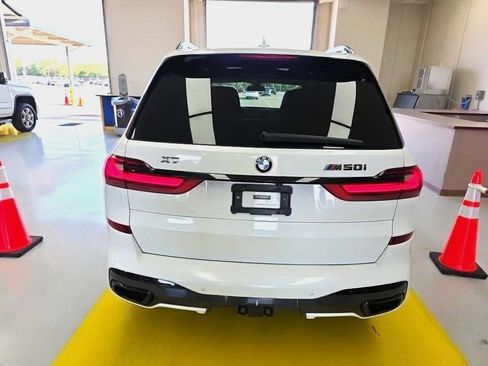 Used 2020 BMW X7 M50i w/ Executive Package AWD/4WD image 4