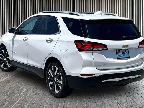 Used 2023 Chevrolet Equinox Premier FWD image 3