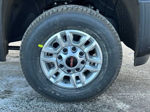 New 2026 GMC Sierra 2500 SLE w/ SLE Convenience Package image 9