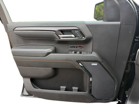 Used 2023 GMC Sierra 1500 AT4 image 17