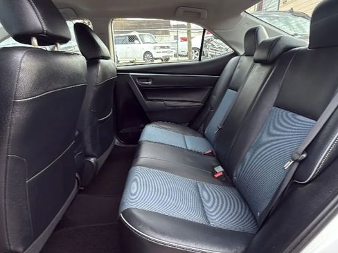 Used 2014 Toyota Corolla S image 15