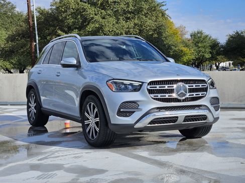 Certified 2025 Mercedes-Benz GLE 350 4MATIC image 2