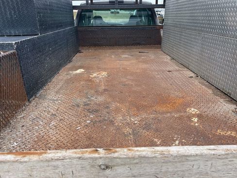 Used 2004 Ford F350 XLT image 20