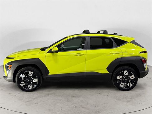 Certified 2025 Hyundai Kona SEL image 2