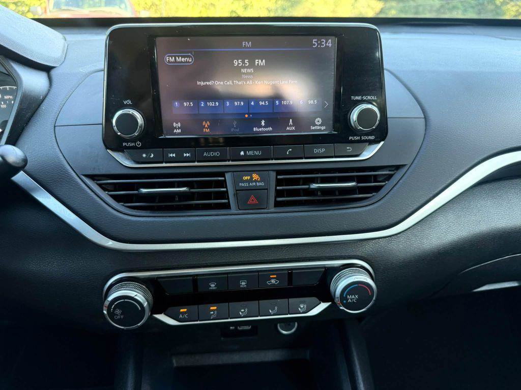 Used 2023 Nissan Altima 2.5 S FWD image 20