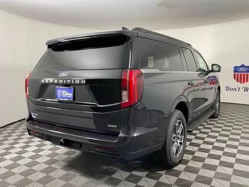 New 2025 Ford Expedition Max Active image 3