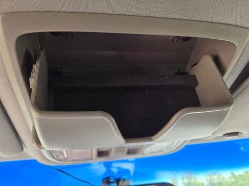 Used 2011 Honda Accord EX image 37