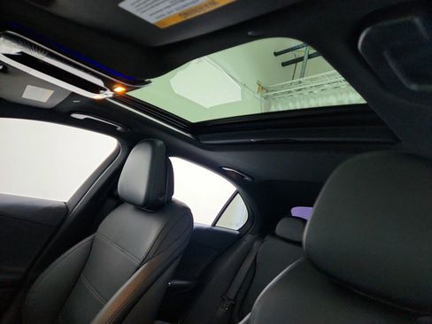 Certified 2024 Mercedes-Benz C 300 4MATIC Sedan w/ Exclusive Trim Package image 12