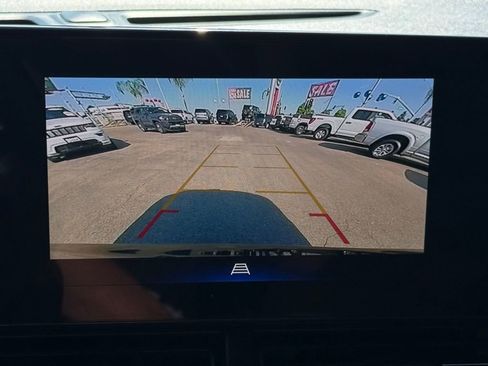 Used 2025 Chevrolet Trax RS w/ Driver Confidence Package FWD image 31