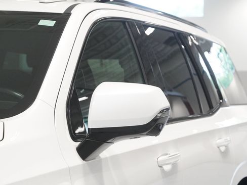 Used 2021 Cadillac Escalade Sport w/ Driver Assist Tech Package AWD/4WD image 7