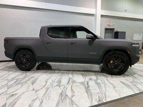 Used 2022 Rivian R1T Launch Edition image 5