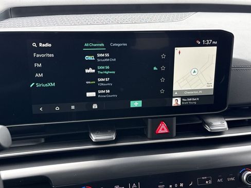 New 2026 Kia Carnival LXS FWD image 12
