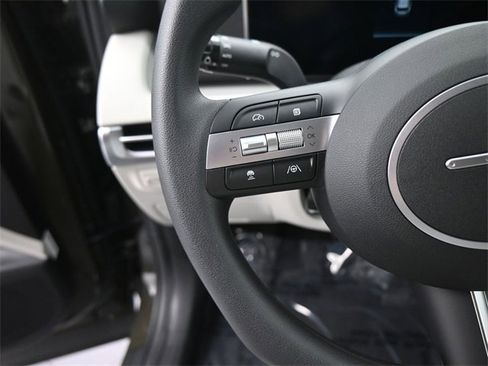 New 2026 Hyundai Tucson SEL image 17