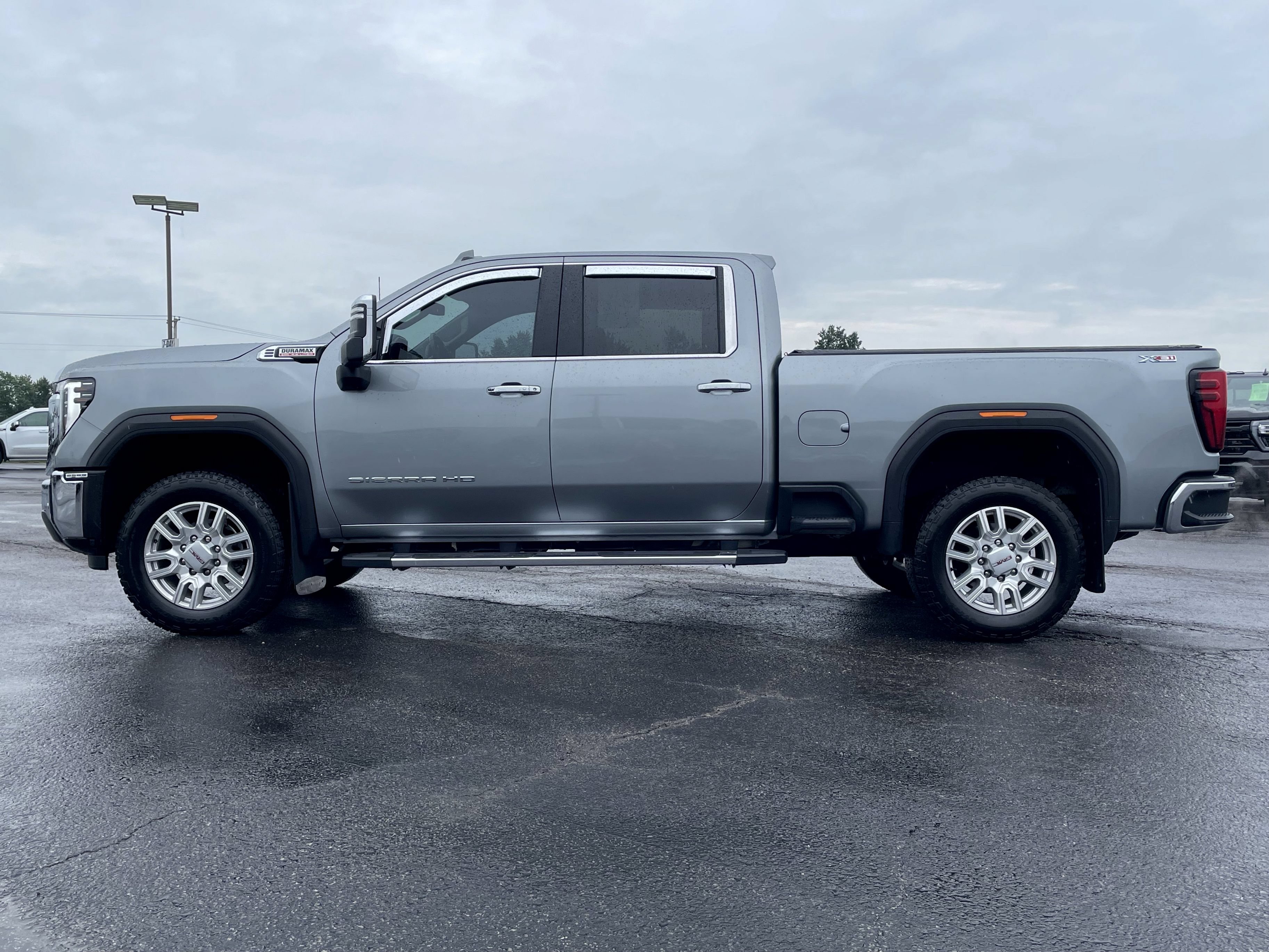 Certified 2024 GMC Sierra 2500 SLT w/ SLT Premium Package AWD/4WD image 7